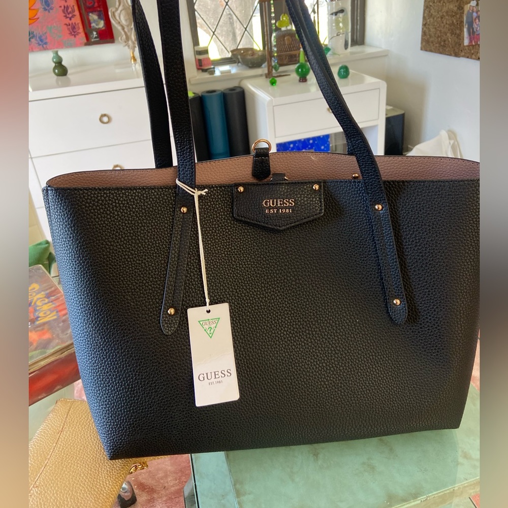 Guess Purse-large